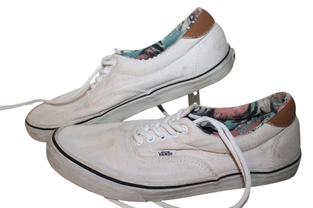 VANS Casual Sneakers, White/Tan, Canvas, Men's US Size 10.5
